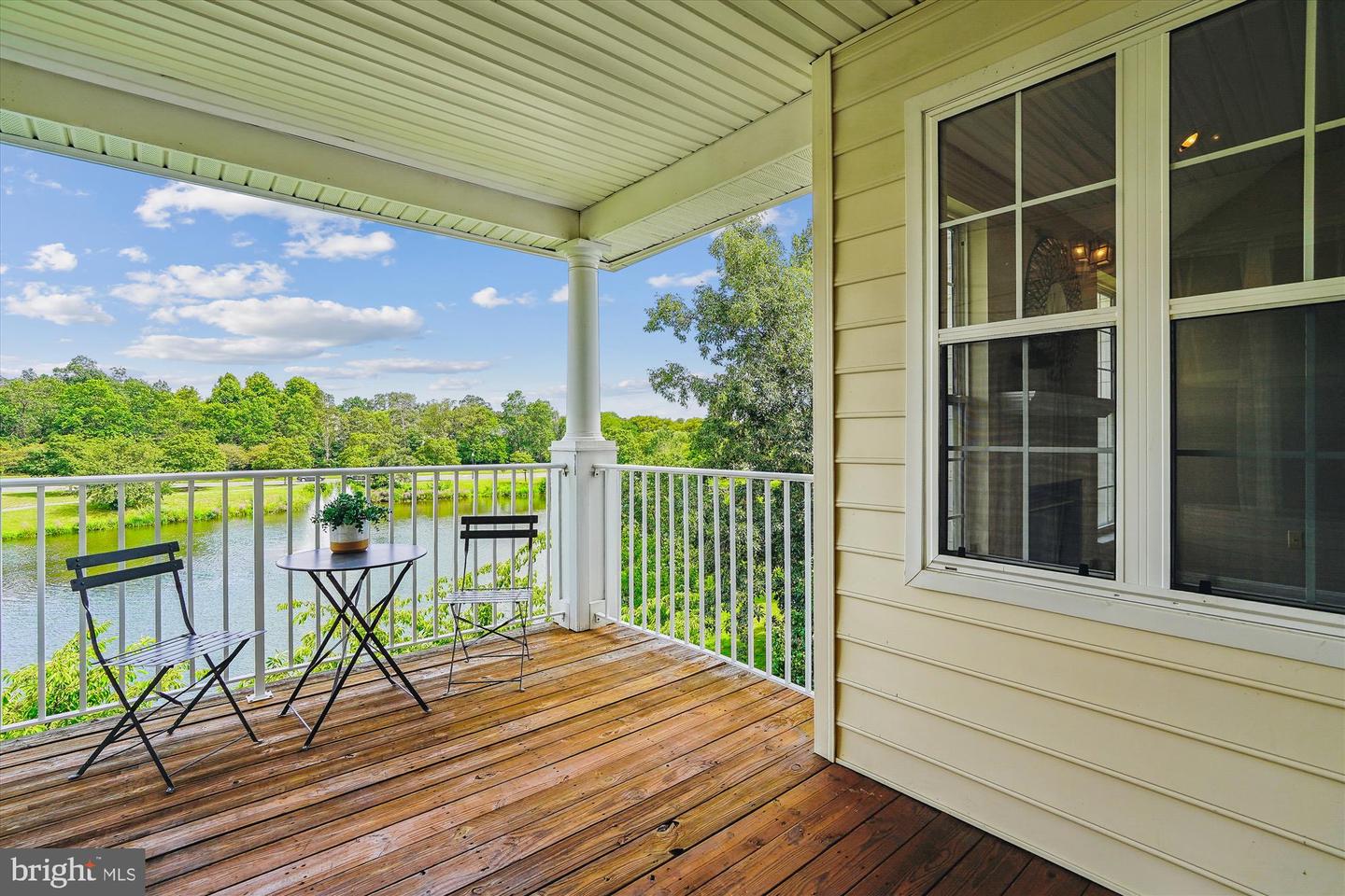 25280 LAKE SHORE SQ #303, CHANTILLY, Virginia 20152, 2 Bedrooms Bedrooms, ,2 BathroomsBathrooms,Residential,For sale,25280 LAKE SHORE SQ #303,VALO2102464 MLS # VALO2102464