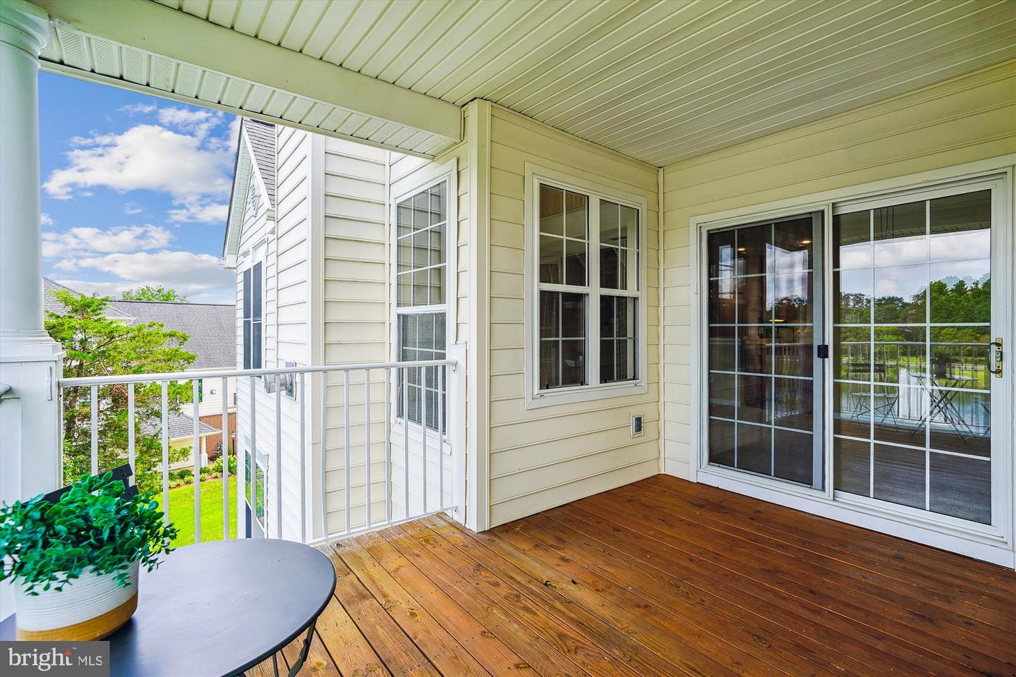 25280 LAKE SHORE SQ #303, CHANTILLY, Virginia 20152, 2 Bedrooms Bedrooms, ,2 BathroomsBathrooms,Residential,For sale,25280 LAKE SHORE SQ #303,VALO2102464 MLS # VALO2102464