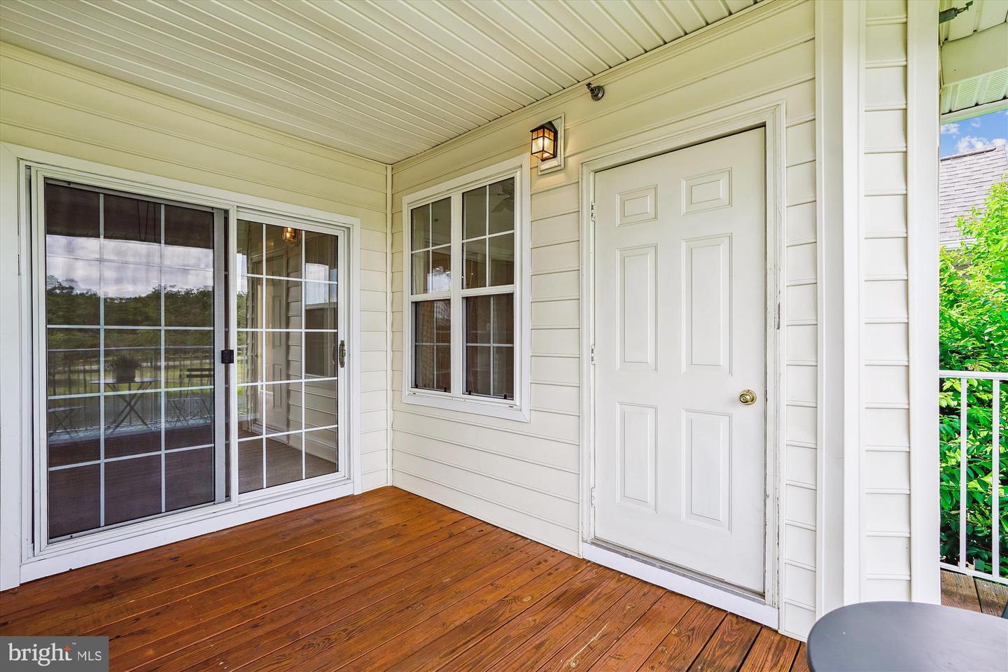 25280 LAKE SHORE SQ #303, CHANTILLY, Virginia 20152, 2 Bedrooms Bedrooms, ,2 BathroomsBathrooms,Residential,For sale,25280 LAKE SHORE SQ #303,VALO2102464 MLS # VALO2102464