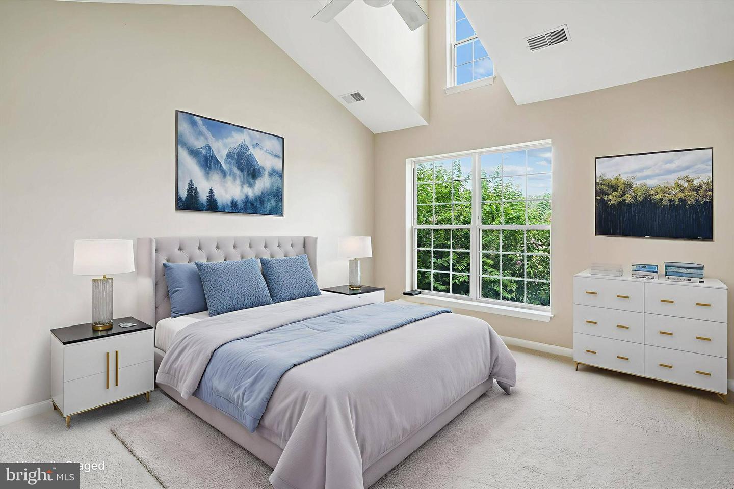 25280 LAKE SHORE SQ #303, CHANTILLY, Virginia 20152, 2 Bedrooms Bedrooms, ,2 BathroomsBathrooms,Residential,For sale,25280 LAKE SHORE SQ #303,VALO2102464 MLS # VALO2102464