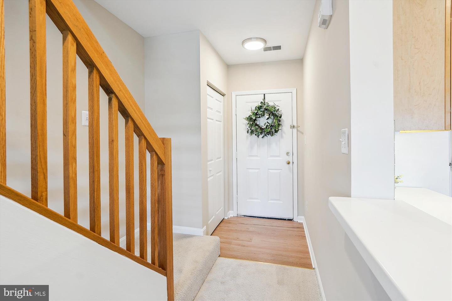 25280 LAKE SHORE SQ #303, CHANTILLY, Virginia 20152, 2 Bedrooms Bedrooms, ,2 BathroomsBathrooms,Residential,For sale,25280 LAKE SHORE SQ #303,VALO2102464 MLS # VALO2102464