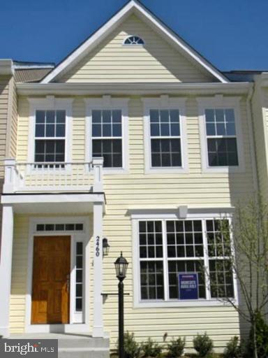 2460 BATTERY HILL CIR, WOODBRIDGE, Virginia 22191, 3 Bedrooms Bedrooms, ,3 BathroomsBathrooms,Residential,For sale,2460 BATTERY HILL CIR,VAPW2099482 MLS # VAPW2099482