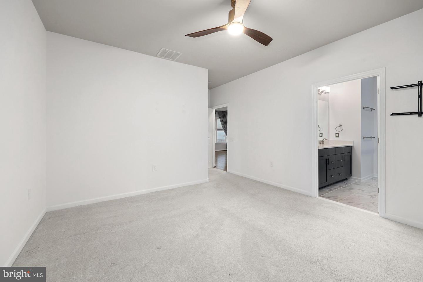 15726 ROSE ELLENE LN, HAYMARKET, Virginia 20169, 3 Bedrooms Bedrooms, ,2 BathroomsBathrooms,Residential,For sale,15726 ROSE ELLENE LN,VAPW2099564 MLS # VAPW2099564