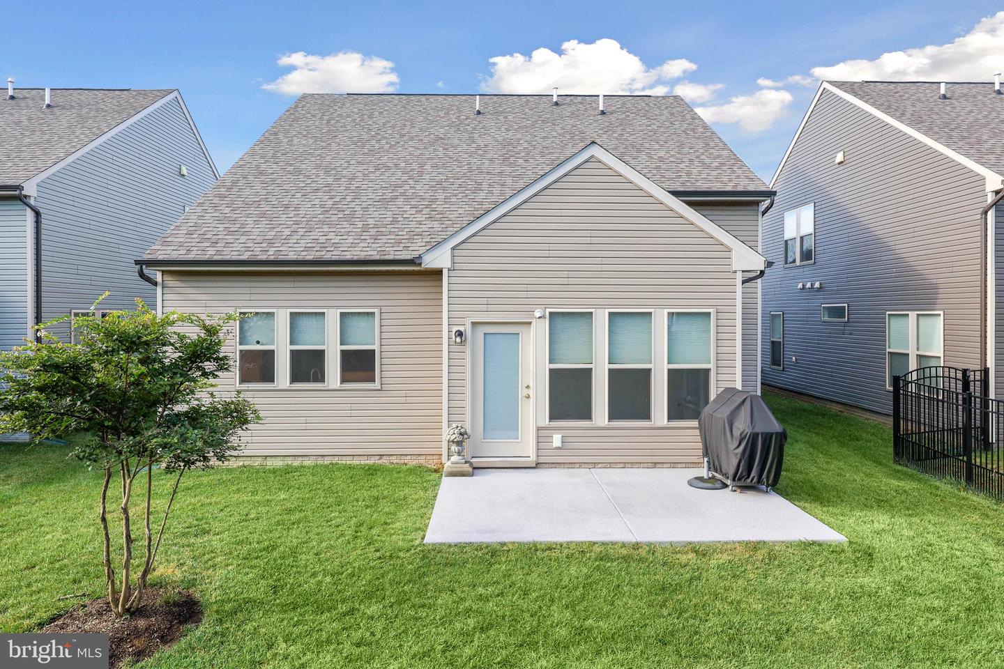 15726 ROSE ELLENE LN, HAYMARKET, Virginia 20169, 3 Bedrooms Bedrooms, ,2 BathroomsBathrooms,Residential,For sale,15726 ROSE ELLENE LN,VAPW2099564 MLS # VAPW2099564