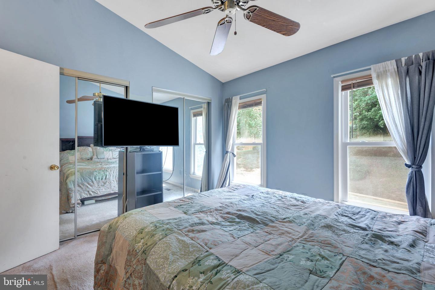 8508 LAUREL OAK DR, SPRINGFIELD, Virginia 22153, 2 Bedrooms Bedrooms, ,2 BathroomsBathrooms,Residential,For sale,8508 LAUREL OAK DR,VAFX2256294 MLS # VAFX2256294