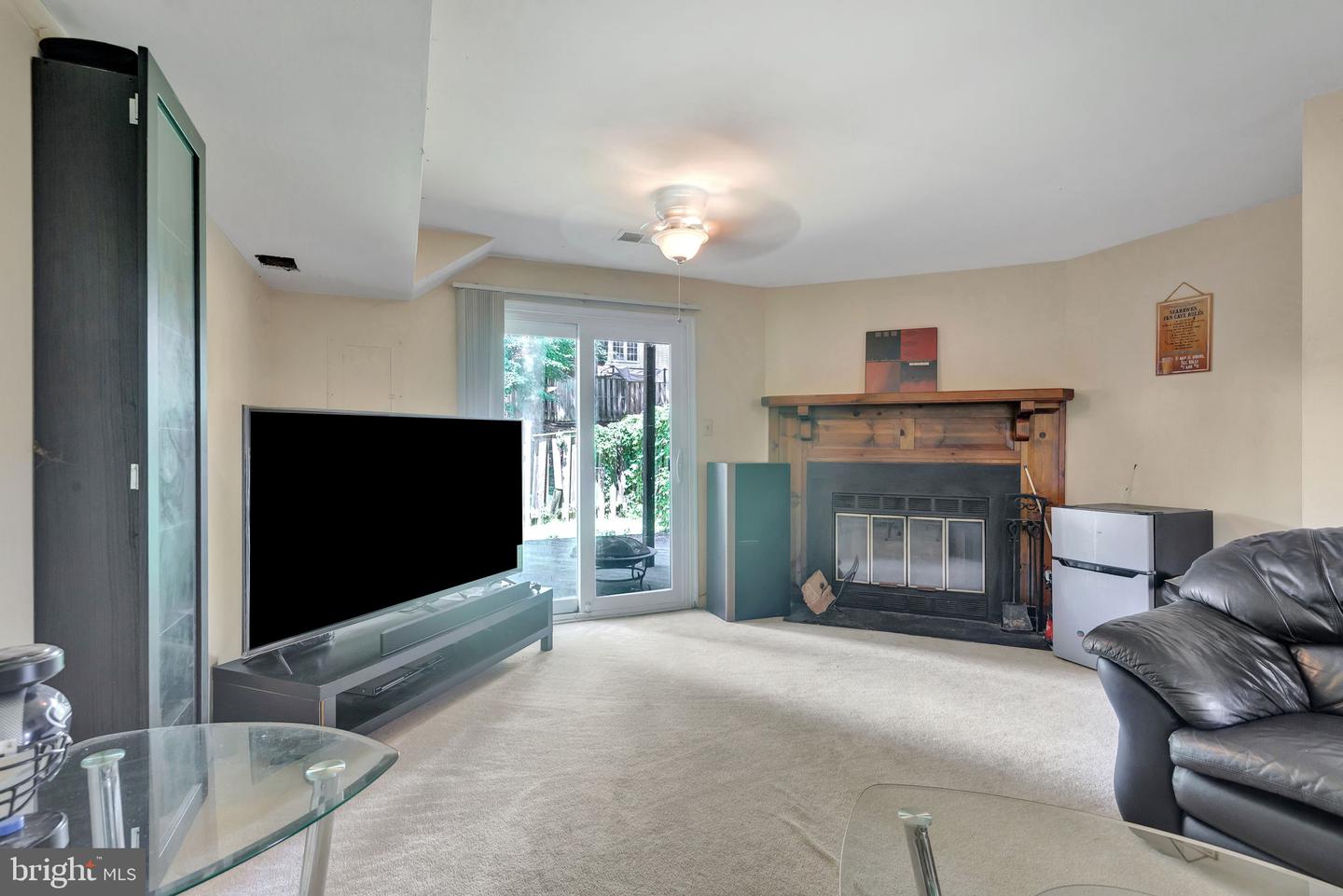 8508 LAUREL OAK DR, SPRINGFIELD, Virginia 22153, 2 Bedrooms Bedrooms, ,2 BathroomsBathrooms,Residential,For sale,8508 LAUREL OAK DR,VAFX2256294 MLS # VAFX2256294