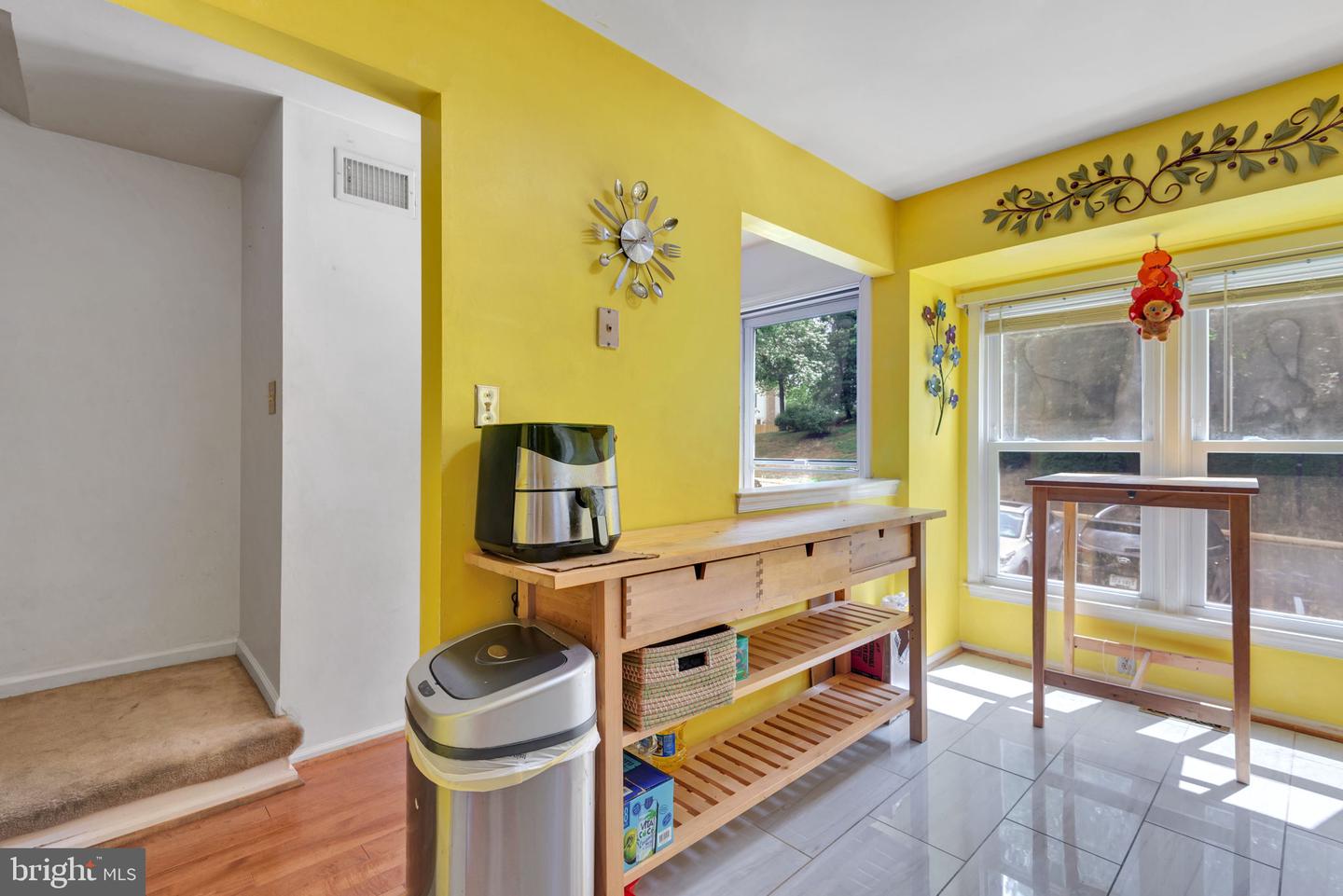 8508 LAUREL OAK DR, SPRINGFIELD, Virginia 22153, 2 Bedrooms Bedrooms, ,2 BathroomsBathrooms,Residential,For sale,8508 LAUREL OAK DR,VAFX2256294 MLS # VAFX2256294