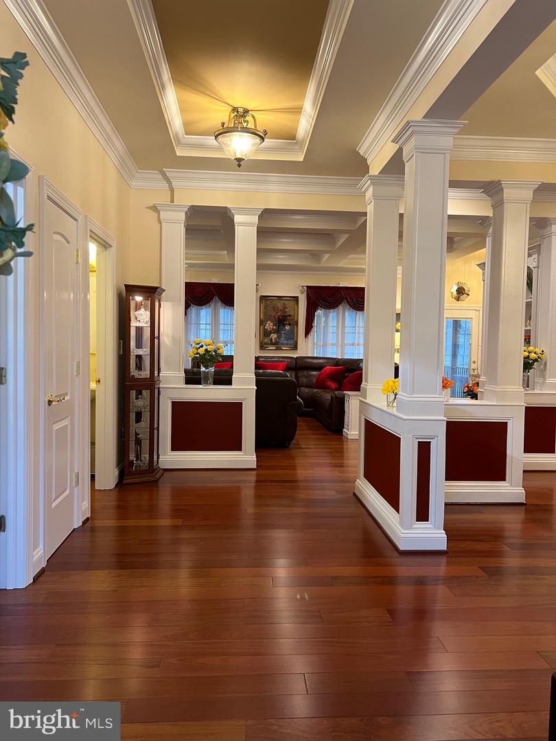 11207 VALOR BRIDGE DR, SPOTSYLVANIA, Virginia 22551, 4 Bedrooms Bedrooms, ,4 BathroomsBathrooms,Residential,For sale,11207 VALOR BRIDGE DR,VASP2034776 MLS # VASP2034776
