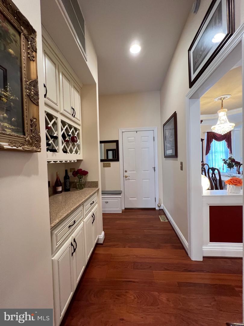 11207 VALOR BRIDGE DR, SPOTSYLVANIA, Virginia 22551, 4 Bedrooms Bedrooms, ,4 BathroomsBathrooms,Residential,For sale,11207 VALOR BRIDGE DR,VASP2034776 MLS # VASP2034776