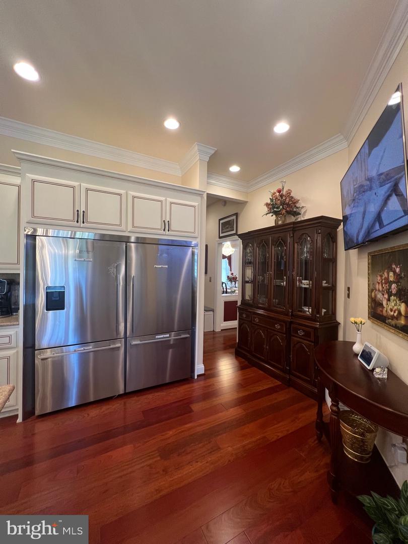 11207 VALOR BRIDGE DR, SPOTSYLVANIA, Virginia 22551, 4 Bedrooms Bedrooms, ,4 BathroomsBathrooms,Residential,For sale,11207 VALOR BRIDGE DR,VASP2034776 MLS # VASP2034776