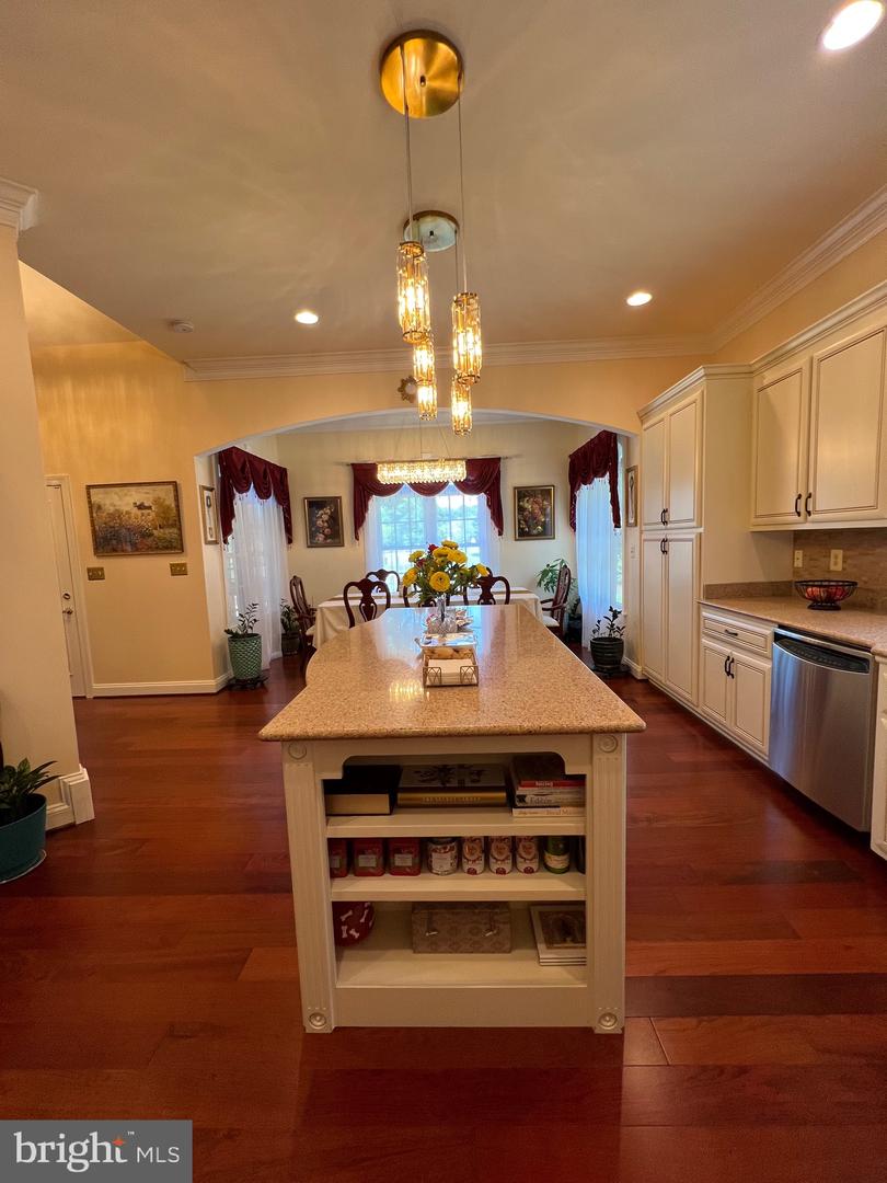 11207 VALOR BRIDGE DR, SPOTSYLVANIA, Virginia 22551, 4 Bedrooms Bedrooms, ,4 BathroomsBathrooms,Residential,For sale,11207 VALOR BRIDGE DR,VASP2034776 MLS # VASP2034776