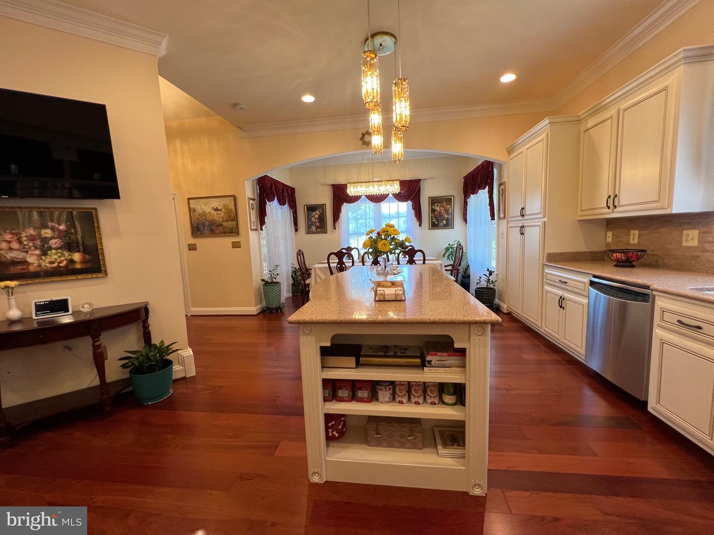 11207 VALOR BRIDGE DR, SPOTSYLVANIA, Virginia 22551, 4 Bedrooms Bedrooms, ,4 BathroomsBathrooms,Residential,For sale,11207 VALOR BRIDGE DR,VASP2034776 MLS # VASP2034776