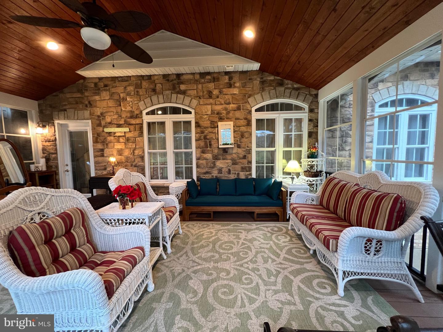 11207 VALOR BRIDGE DR, SPOTSYLVANIA, Virginia 22551, 4 Bedrooms Bedrooms, ,4 BathroomsBathrooms,Residential,For sale,11207 VALOR BRIDGE DR,VASP2034776 MLS # VASP2034776