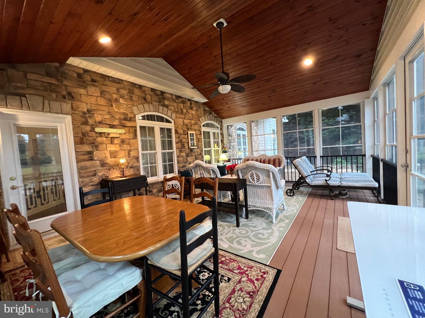 11207 VALOR BRIDGE DR, SPOTSYLVANIA, Virginia 22551, 4 Bedrooms Bedrooms, ,4 BathroomsBathrooms,Residential,For sale,11207 VALOR BRIDGE DR,VASP2034776 MLS # VASP2034776