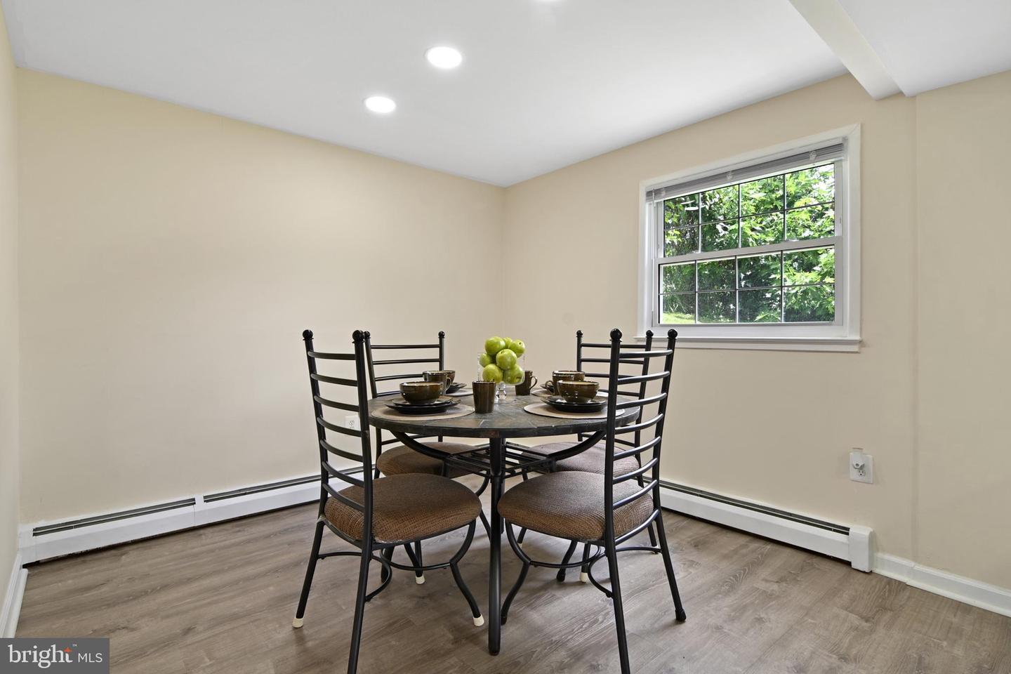4309 KENTLAND DR, WOODBRIDGE, Virginia 22193, 3 Bedrooms Bedrooms, ,1 BathroomBathrooms,Residential,For sale,4309 KENTLAND DR,VAPW2099568 MLS # VAPW2099568
