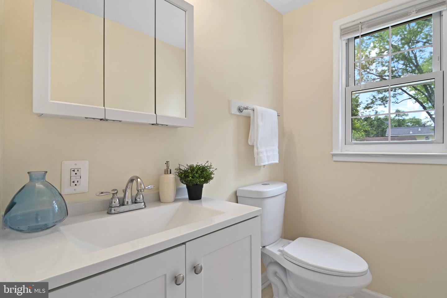 4309 KENTLAND DR, WOODBRIDGE, Virginia 22193, 3 Bedrooms Bedrooms, ,1 BathroomBathrooms,Residential,For sale,4309 KENTLAND DR,VAPW2099568 MLS # VAPW2099568