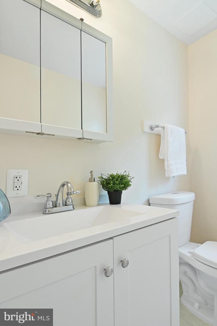 4309 KENTLAND DR, WOODBRIDGE, Virginia 22193, 3 Bedrooms Bedrooms, ,1 BathroomBathrooms,Residential,For sale,4309 KENTLAND DR,VAPW2099568 MLS # VAPW2099568