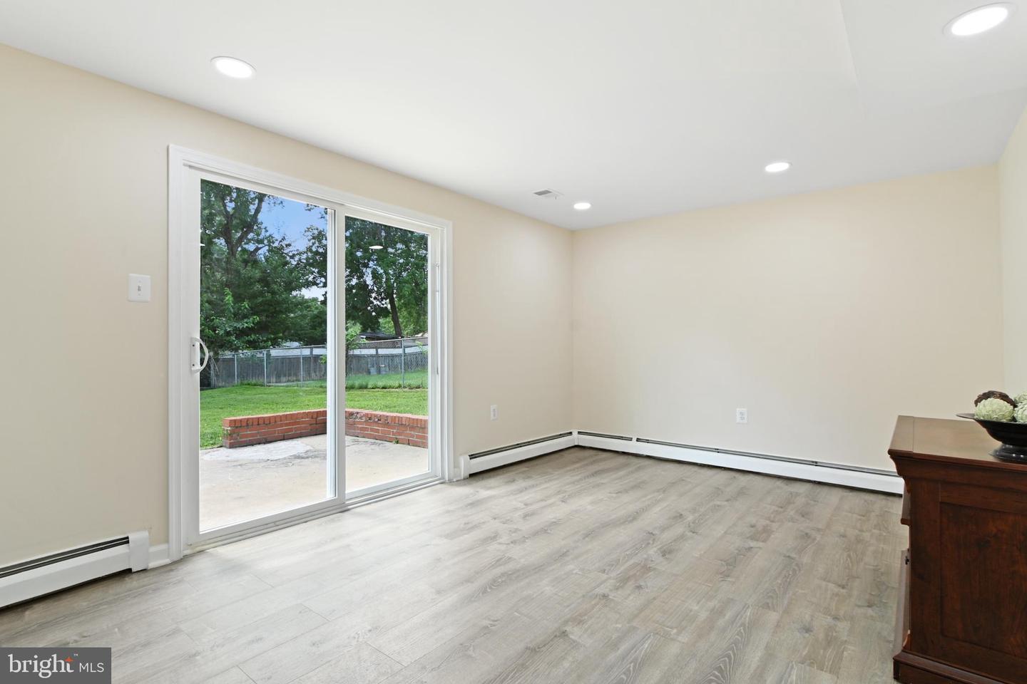 4309 KENTLAND DR, WOODBRIDGE, Virginia 22193, 3 Bedrooms Bedrooms, ,1 BathroomBathrooms,Residential,For sale,4309 KENTLAND DR,VAPW2099568 MLS # VAPW2099568