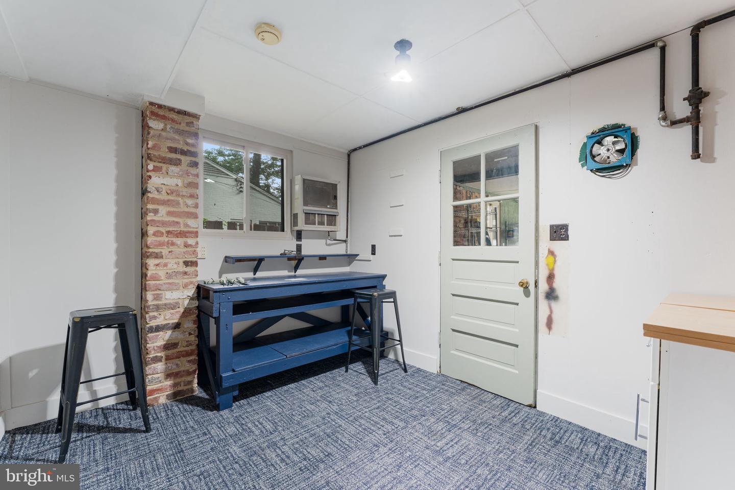 7003 CATLETT ST, SPRINGFIELD, Virginia 22151, 3 Bedrooms Bedrooms, ,1 BathroomBathrooms,Residential,For sale,7003 CATLETT ST,VAFX2256380 MLS # VAFX2256380