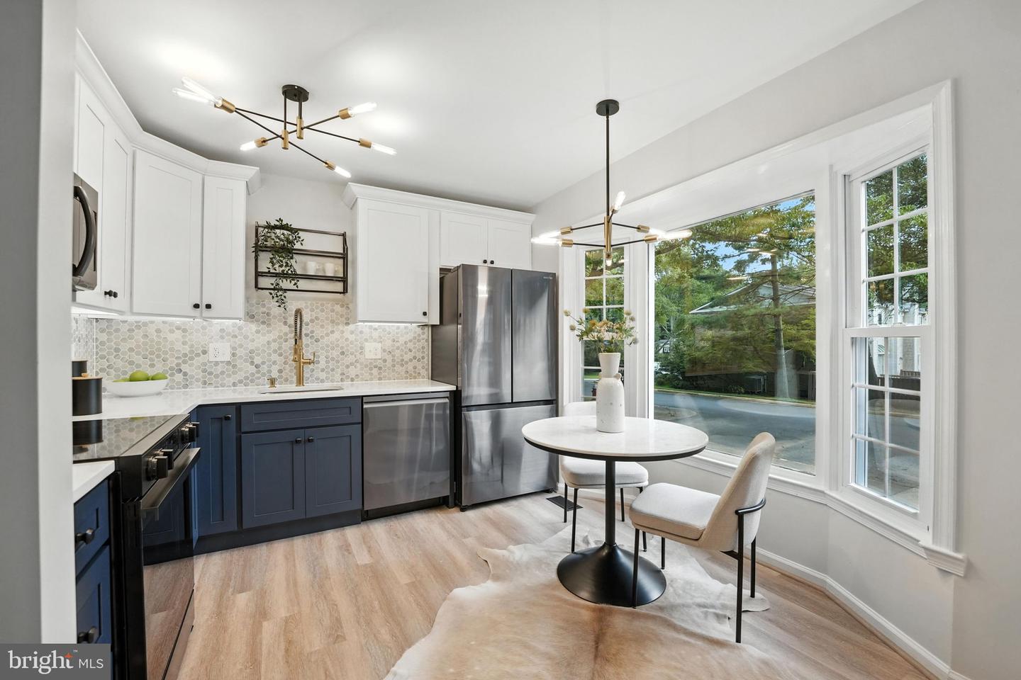 10304 MOCKINGBIRD POND CT, BURKE, Virginia 22015, 3 Bedrooms Bedrooms, ,3 BathroomsBathrooms,Residential,For sale,10304 MOCKINGBIRD POND CT,VAFX2256382 MLS # VAFX2256382