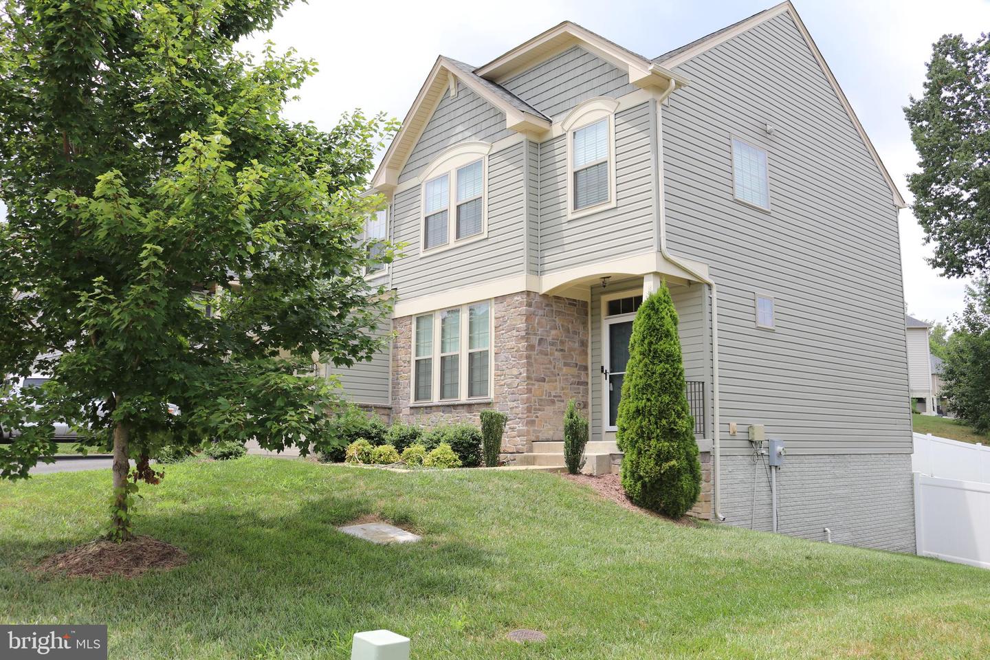 8 TANKARD RD, STAFFORD, Virginia 22554, 4 Bedrooms Bedrooms, ,4 BathroomsBathrooms,Residential,For sale,8 TANKARD RD,VAST2040968 MLS # VAST2040968