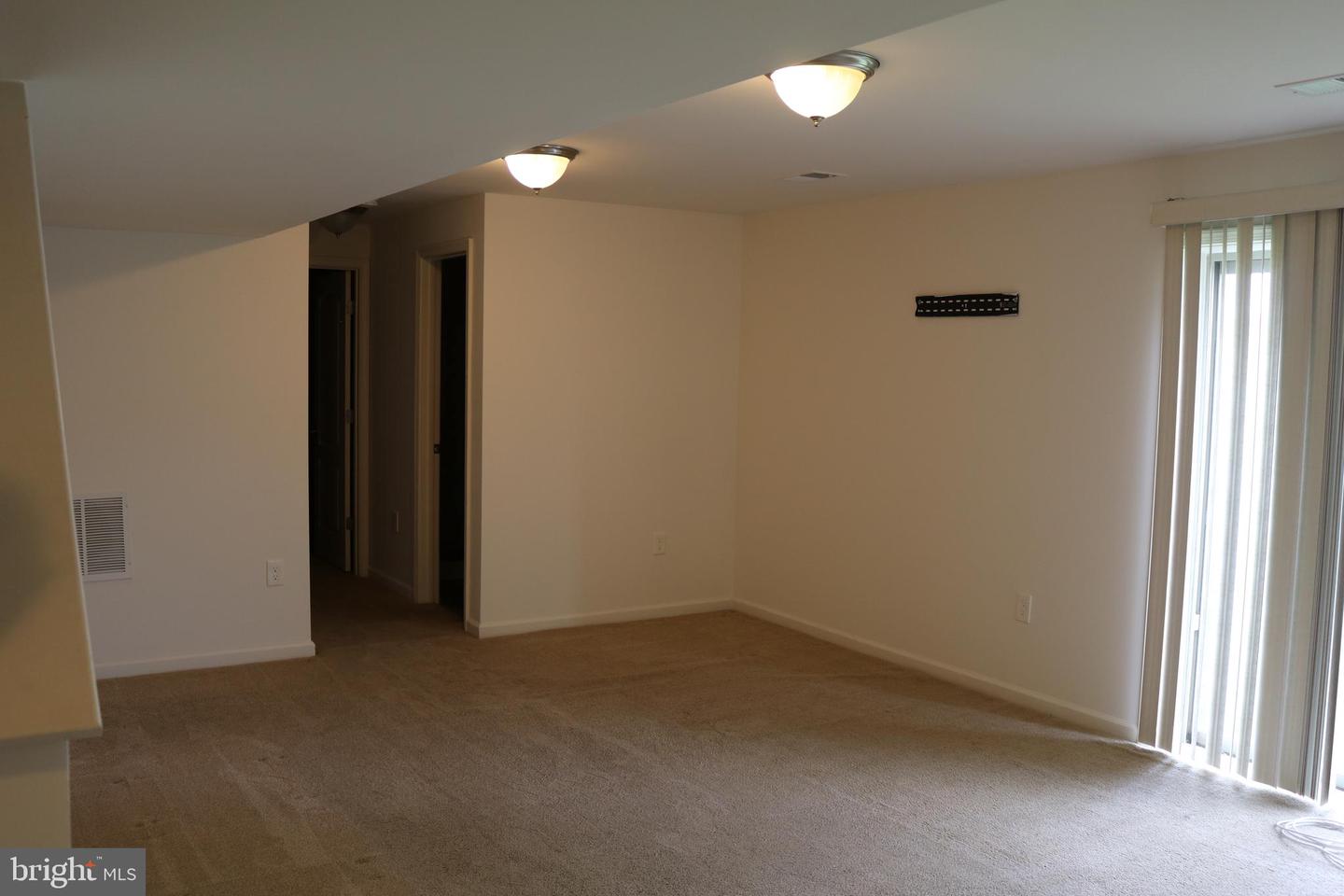 8 TANKARD RD, STAFFORD, Virginia 22554, 4 Bedrooms Bedrooms, ,4 BathroomsBathrooms,Residential,For sale,8 TANKARD RD,VAST2040968 MLS # VAST2040968