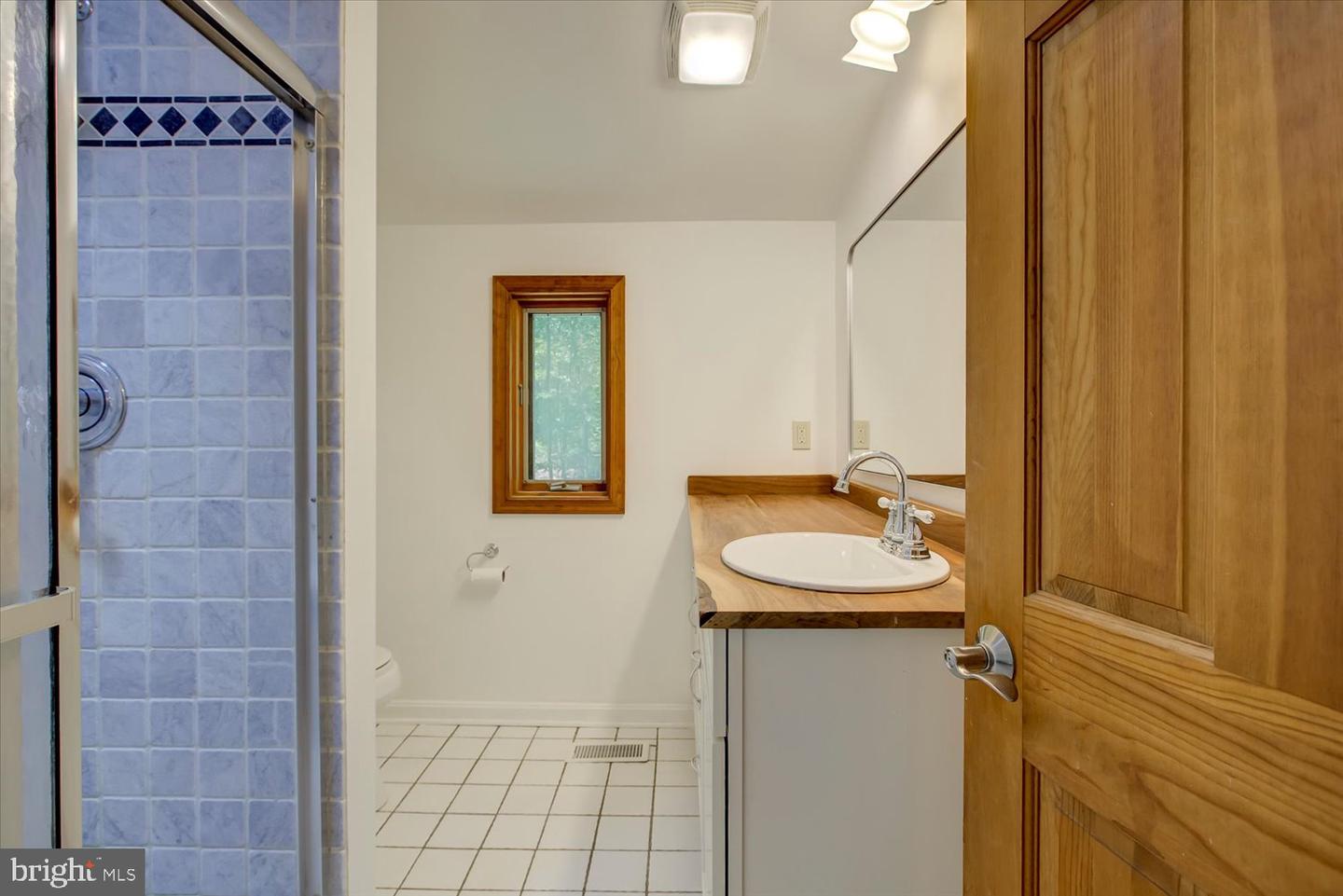 34942 CHARLES TOWN PIKE, HILLSBORO, Virginia 20132, 3 Bedrooms Bedrooms, ,2 BathroomsBathrooms,Residential,For sale,34942 CHARLES TOWN PIKE,VALO2102638 MLS # VALO2102638