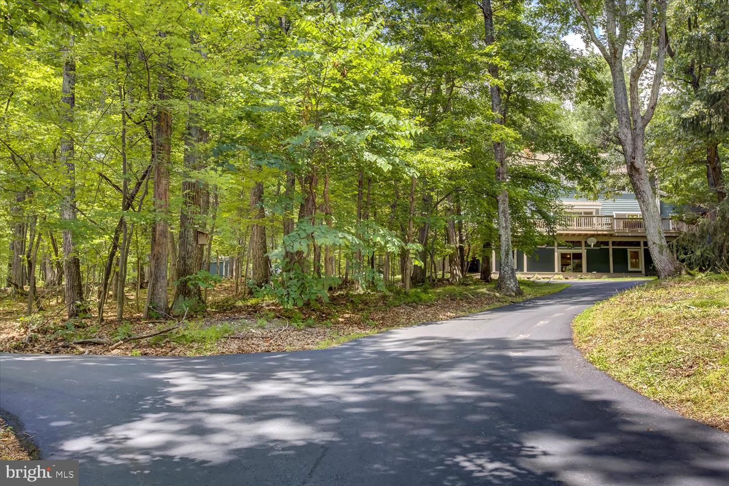 34942 CHARLES TOWN PIKE, HILLSBORO, Virginia 20132, 3 Bedrooms Bedrooms, ,2 BathroomsBathrooms,Residential,For sale,34942 CHARLES TOWN PIKE,VALO2102638 MLS # VALO2102638