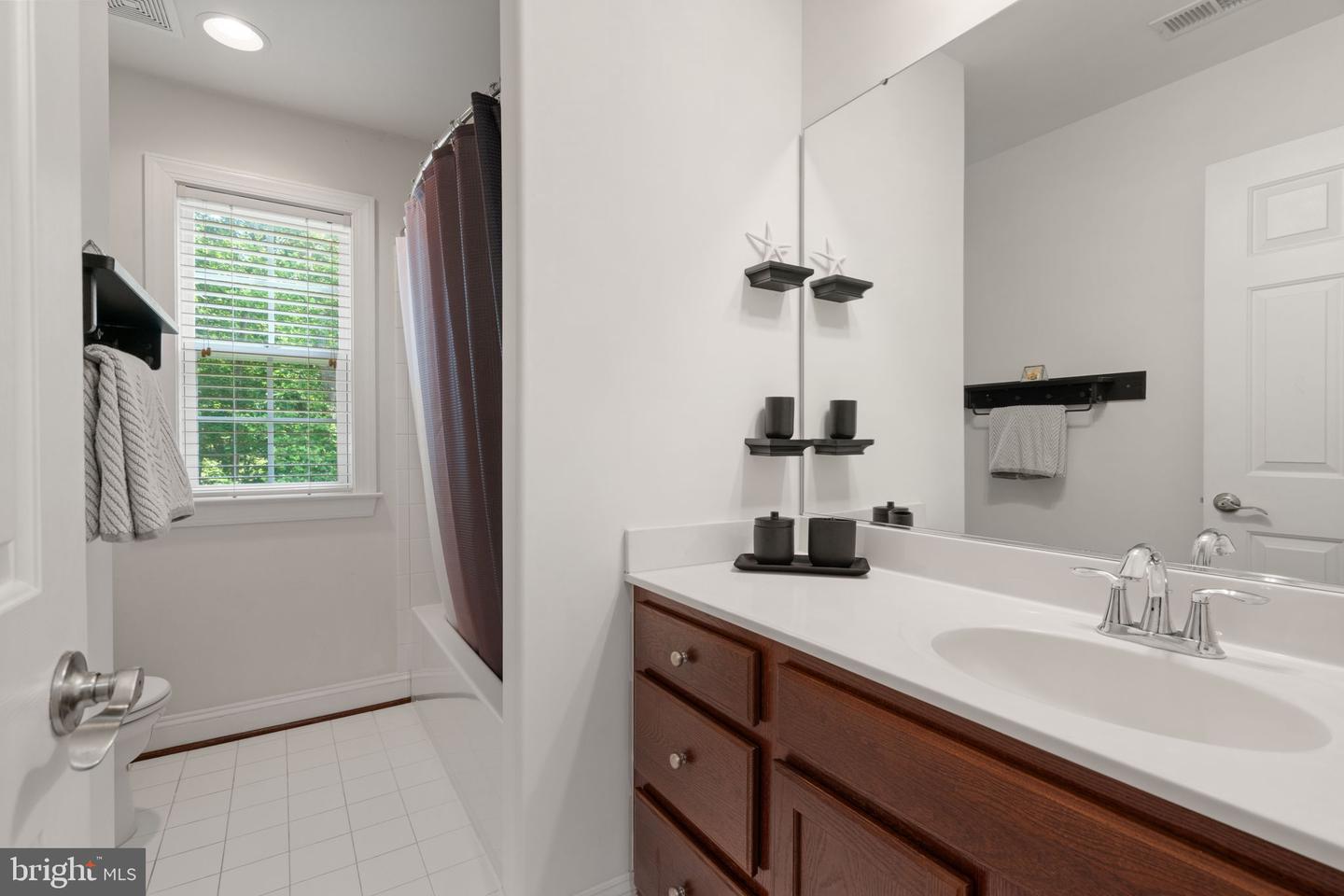 65 BROOKE CREST LN, STAFFORD, Virginia 22554, 5 Bedrooms Bedrooms, ,4 BathroomsBathrooms,Residential,For sale,65 BROOKE CREST LN,VAST2040974 MLS # VAST2040974