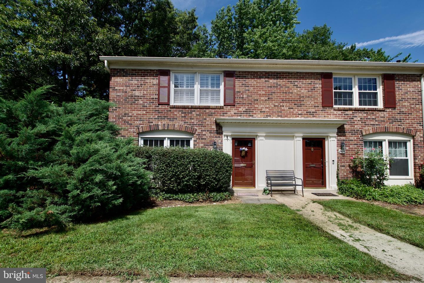8425 PENSHURST DR #595, SPRINGFIELD, Virginia 22152, 3 Bedrooms Bedrooms, ,2 BathroomsBathrooms,Residential,For sale,8425 PENSHURST DR #595,VAFX2256640 MLS # VAFX2256640