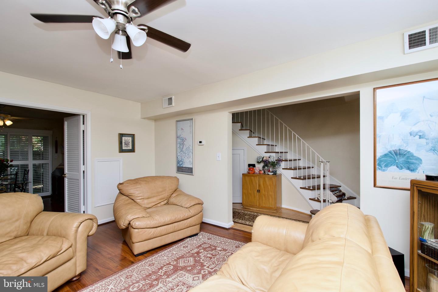 8425 PENSHURST DR #595, SPRINGFIELD, Virginia 22152, 3 Bedrooms Bedrooms, ,2 BathroomsBathrooms,Residential,For sale,8425 PENSHURST DR #595,VAFX2256640 MLS # VAFX2256640