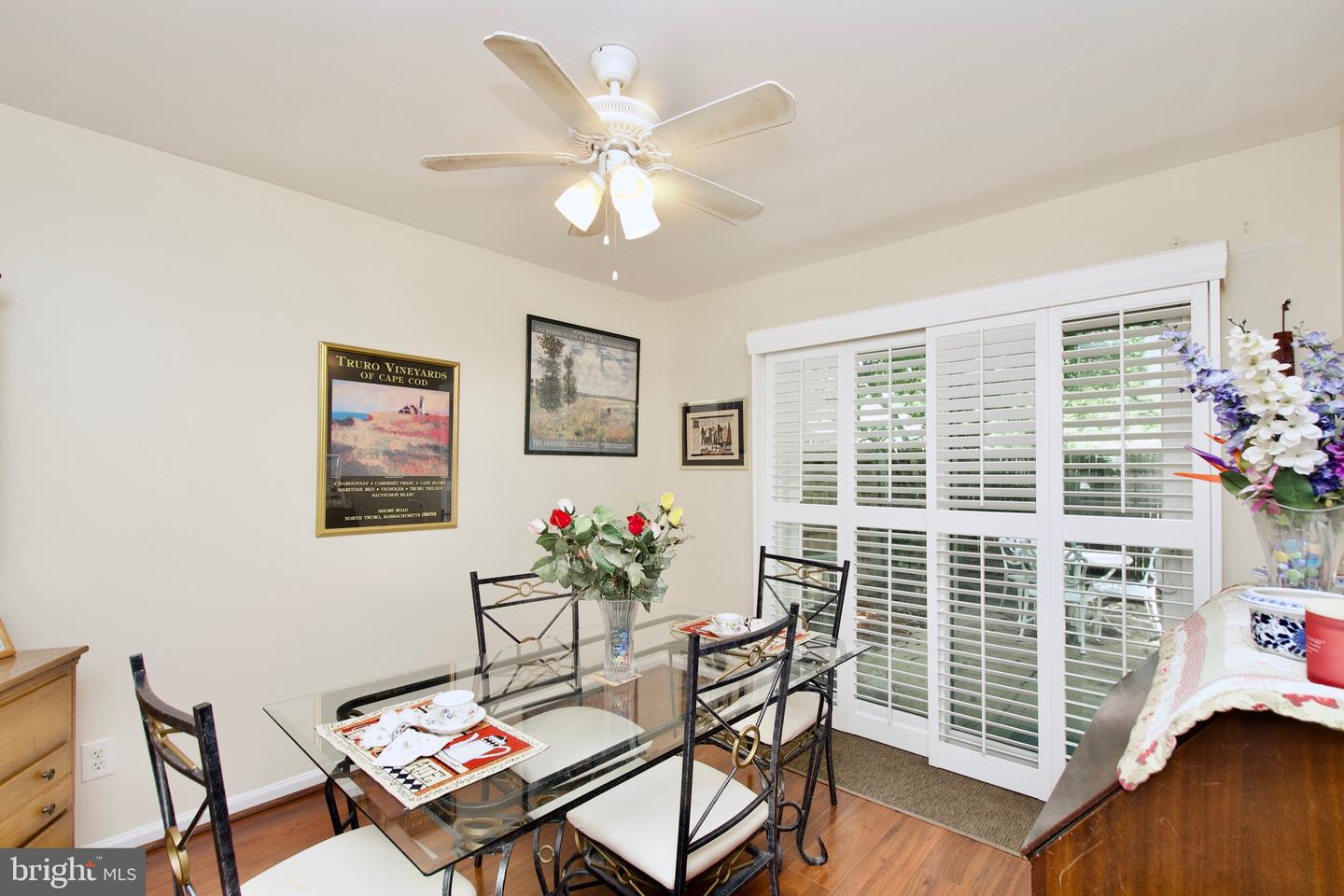 8425 PENSHURST DR #595, SPRINGFIELD, Virginia 22152, 3 Bedrooms Bedrooms, ,2 BathroomsBathrooms,Residential,For sale,8425 PENSHURST DR #595,VAFX2256640 MLS # VAFX2256640