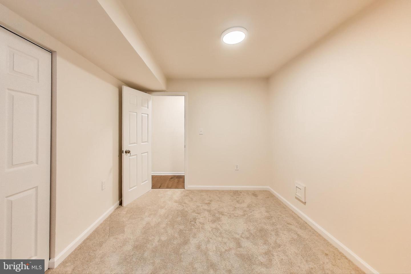 3044 PINEVIEW CT NE #3044, WASHINGTON, District Of Columbia 20018, 2 Bedrooms Bedrooms, ,1 BathroomBathrooms,Residential,For sale,3044 PINEVIEW CT NE #3044,DCDC2211312 MLS # DCDC2211312