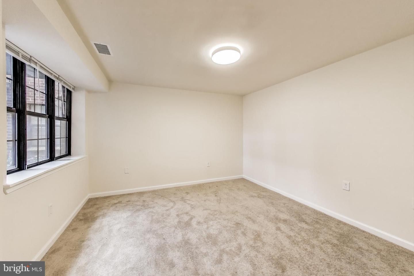3044 PINEVIEW CT NE #3044, WASHINGTON, District Of Columbia 20018, 2 Bedrooms Bedrooms, ,1 BathroomBathrooms,Residential,For sale,3044 PINEVIEW CT NE #3044,DCDC2211312 MLS # DCDC2211312