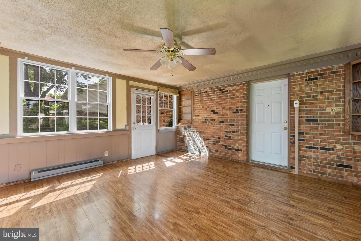 508 FERRY RD, FREDERICKSBURG, Virginia 22405, 3 Bedrooms Bedrooms, ,2 BathroomsBathrooms,Residential,For sale,508 FERRY RD,VAST2041006 MLS # VAST2041006
