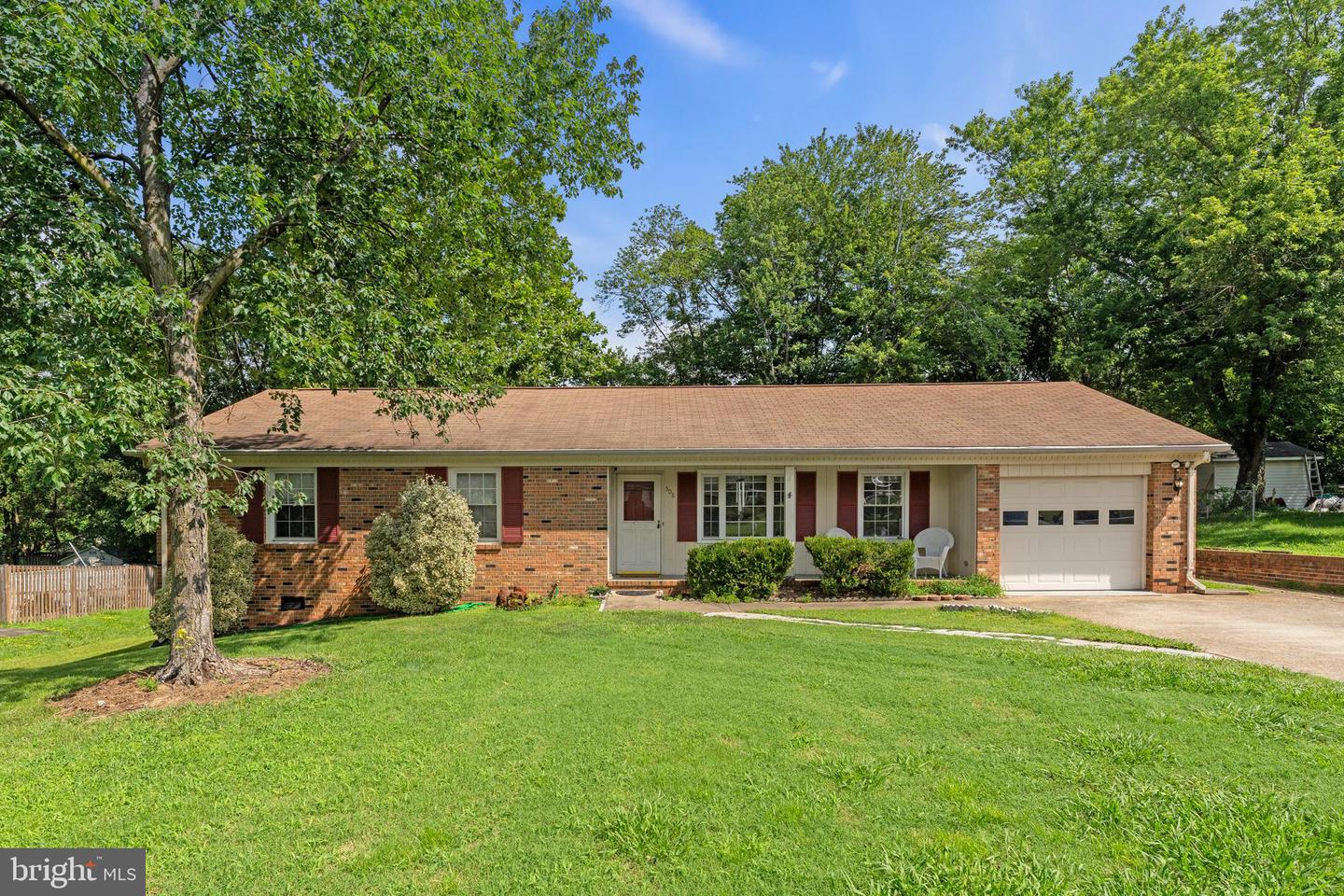 508 FERRY RD, FREDERICKSBURG, Virginia 22405, 3 Bedrooms Bedrooms, ,2 BathroomsBathrooms,Residential,For sale,508 FERRY RD,VAST2041006 MLS # VAST2041006