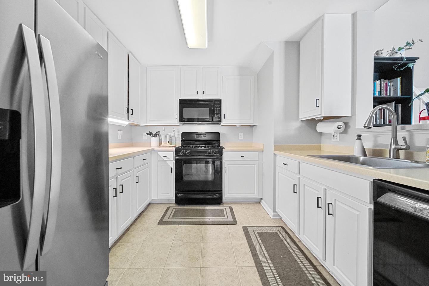 12001 MARKET ST #428, RESTON, Virginia 20190, 1 Bedroom Bedrooms, 5 Rooms Rooms,1 BathroomBathrooms,Residential,For sale,12001 MARKET ST #428,VAFX2256664 MLS # VAFX2256664