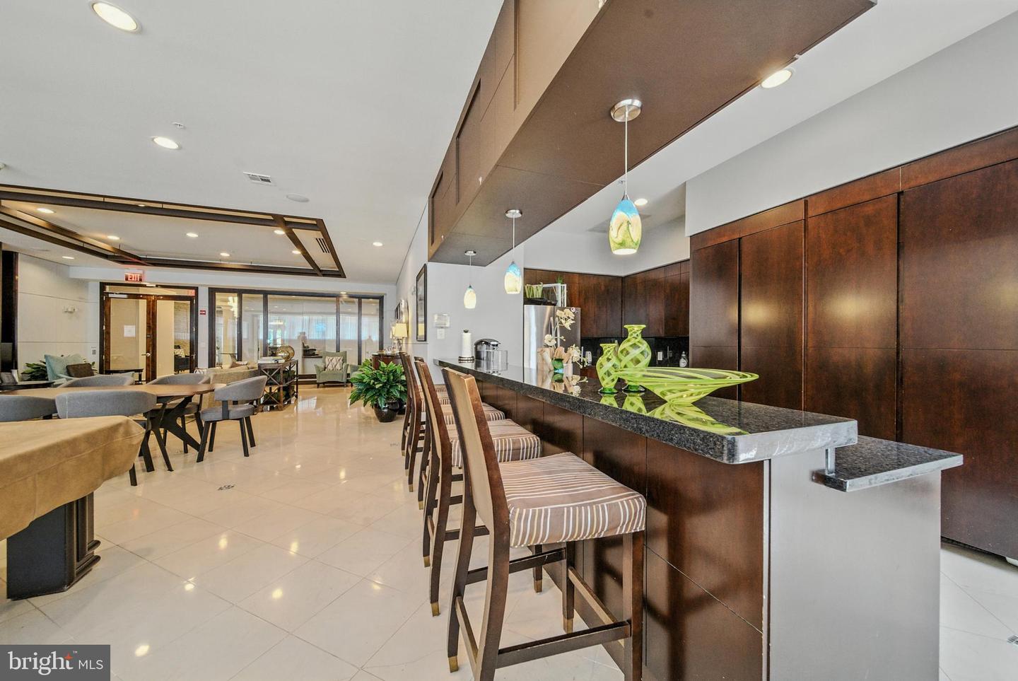 12001 MARKET ST #428, RESTON, Virginia 20190, 1 Bedroom Bedrooms, 5 Rooms Rooms,1 BathroomBathrooms,Residential,For sale,12001 MARKET ST #428,VAFX2256664 MLS # VAFX2256664