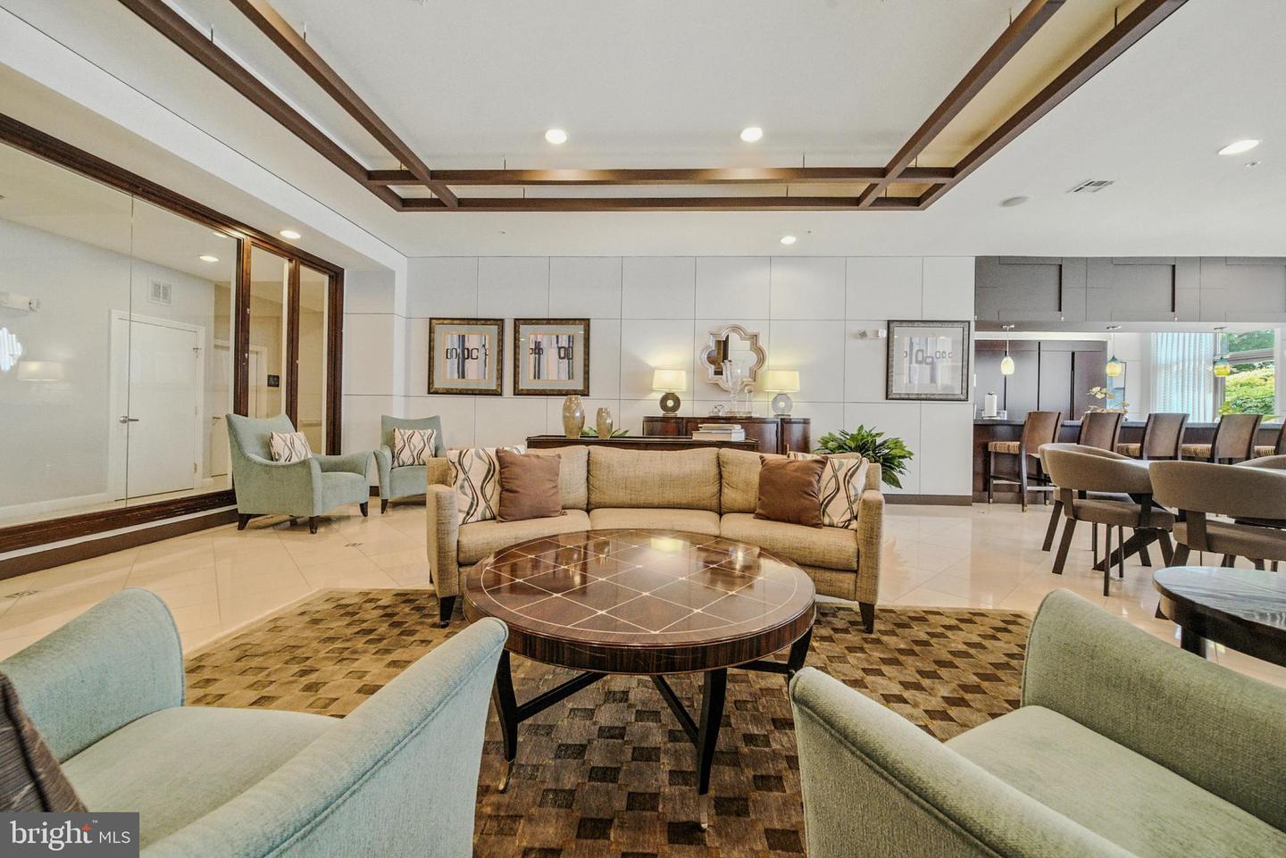 12001 MARKET ST #428, RESTON, Virginia 20190, 1 Bedroom Bedrooms, 5 Rooms Rooms,1 BathroomBathrooms,Residential,For sale,12001 MARKET ST #428,VAFX2256664 MLS # VAFX2256664