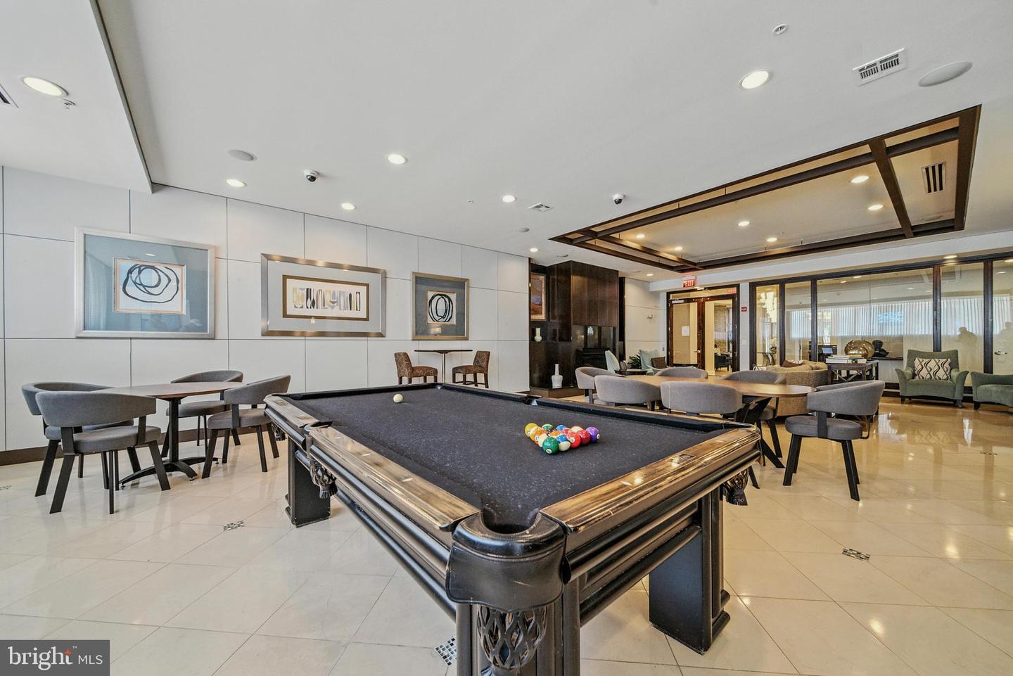 12001 MARKET ST #428, RESTON, Virginia 20190, 1 Bedroom Bedrooms, 5 Rooms Rooms,1 BathroomBathrooms,Residential,For sale,12001 MARKET ST #428,VAFX2256664 MLS # VAFX2256664