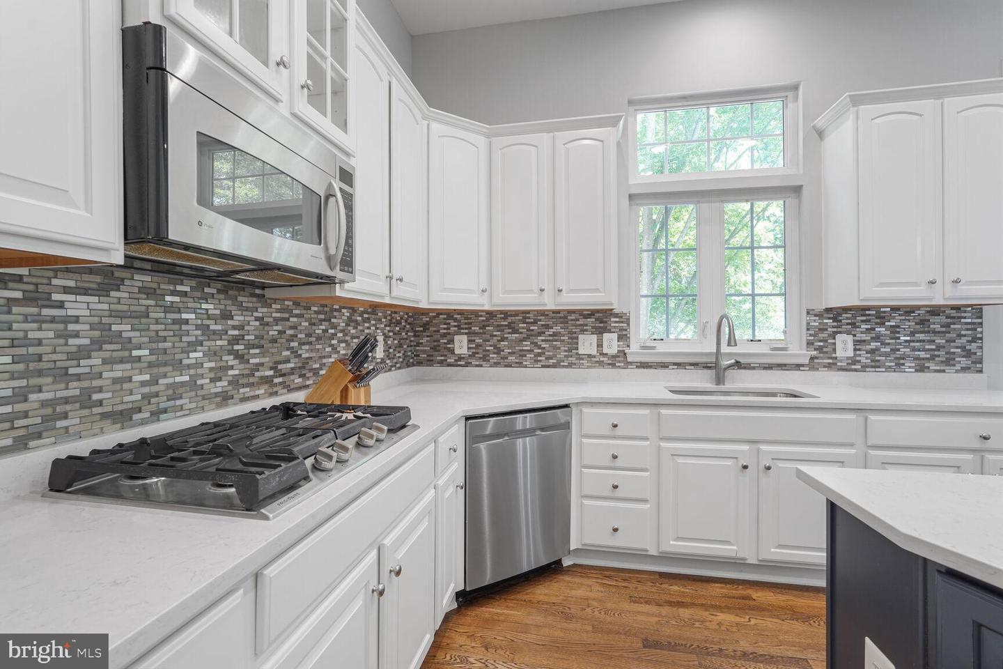 7013 STONE INLET DR, FORT BELVOIR, Virginia 22060, 4 Bedrooms Bedrooms, ,3 BathroomsBathrooms,Residential,For sale,7013 STONE INLET DR,VAFX2256450 MLS # VAFX2256450