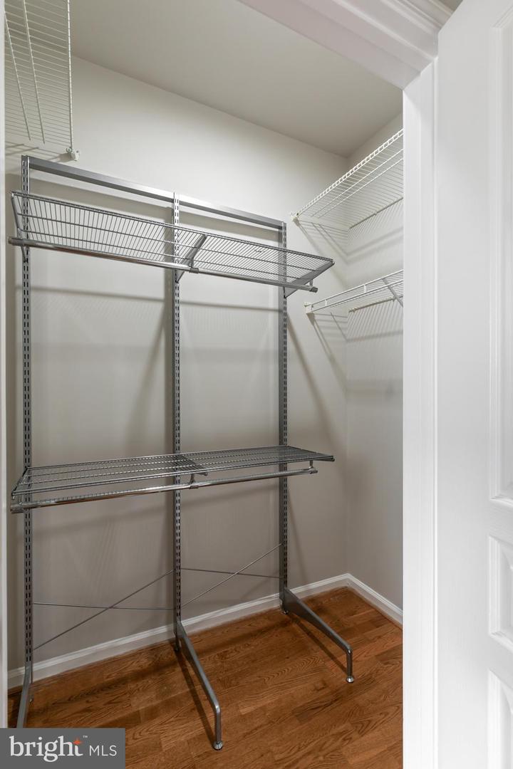 12001 MARKET ST #217, RESTON, Virginia 20190, 2 Bedrooms Bedrooms, ,2 BathroomsBathrooms,Residential,For sale,12001 MARKET ST #217,VAFX2256566 MLS # VAFX2256566
