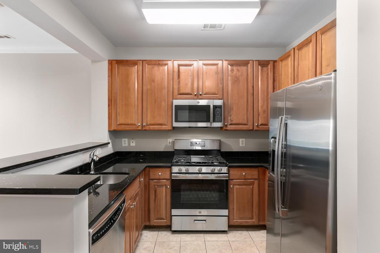 12001 MARKET ST #217, RESTON, Virginia 20190, 2 Bedrooms Bedrooms, ,2 BathroomsBathrooms,Residential,For sale,12001 MARKET ST #217,VAFX2256566 MLS # VAFX2256566