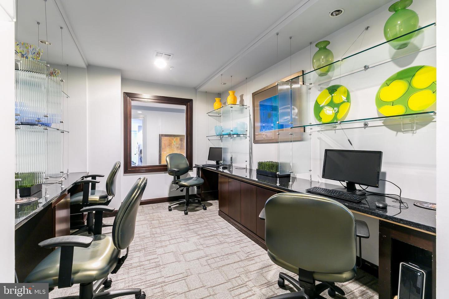 12001 MARKET ST #217, RESTON, Virginia 20190, 2 Bedrooms Bedrooms, ,2 BathroomsBathrooms,Residential,For sale,12001 MARKET ST #217,VAFX2256566 MLS # VAFX2256566