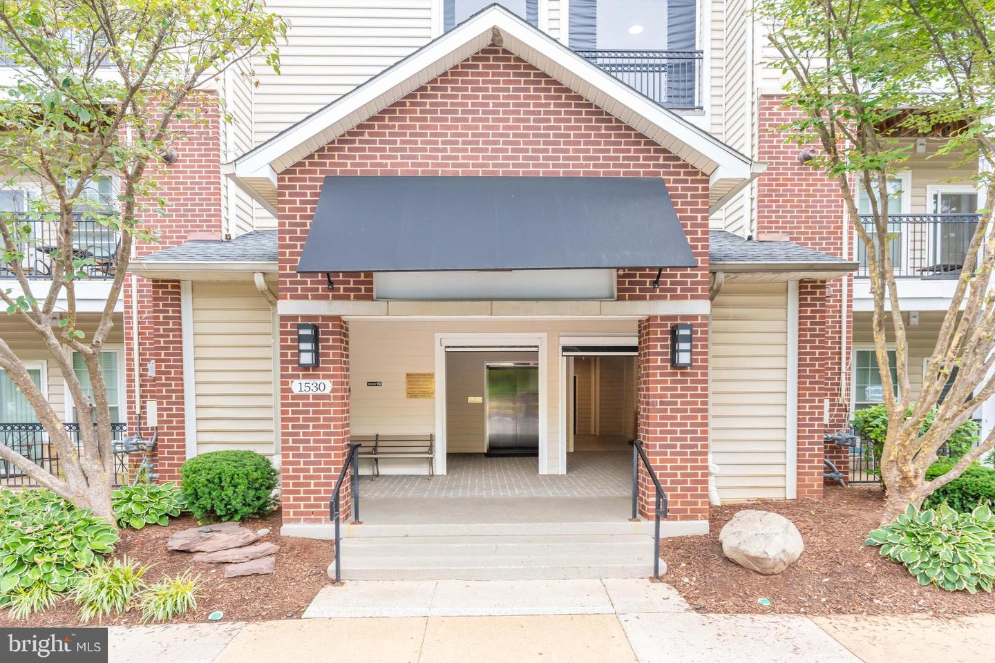 1530 SPRING GATE DR #9121, MCLEAN, Virginia 22102, 3 Bedrooms Bedrooms, ,2 BathroomsBathrooms,Residential,For sale,1530 SPRING GATE DR #9121,VAFX2256598 MLS # VAFX2256598