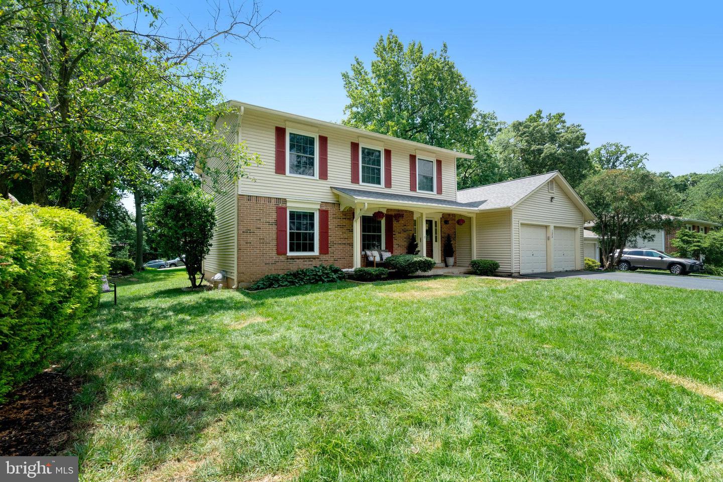 7208 FLOWER TUFT CT, SPRINGFIELD, Virginia 22153, 4 Bedrooms Bedrooms, ,2 BathroomsBathrooms,Residential,For sale,7208 FLOWER TUFT CT,VAFX2256602 MLS # VAFX2256602
