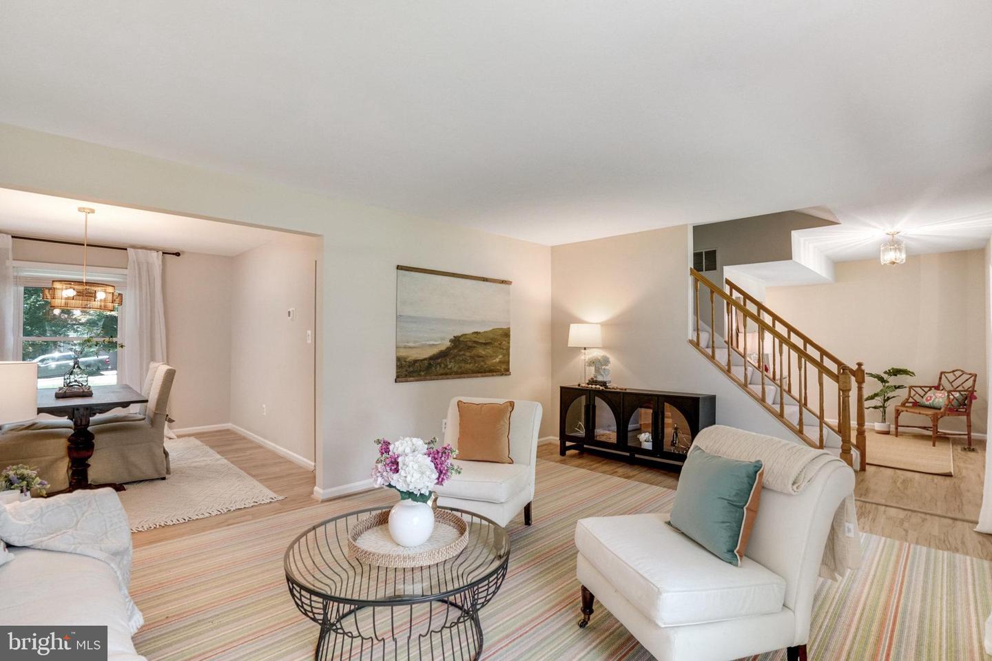 7208 FLOWER TUFT CT, SPRINGFIELD, Virginia 22153, 4 Bedrooms Bedrooms, ,2 BathroomsBathrooms,Residential,For sale,7208 FLOWER TUFT CT,VAFX2256602 MLS # VAFX2256602