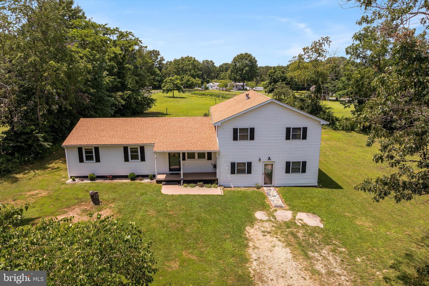 412 TRAYFOOT RD, GROTTOES, Virginia 24441, 6 Bedrooms Bedrooms, ,2 BathroomsBathrooms,Residential,For sale,412 TRAYFOOT RD,VAAG2002636 MLS # VAAG2002636