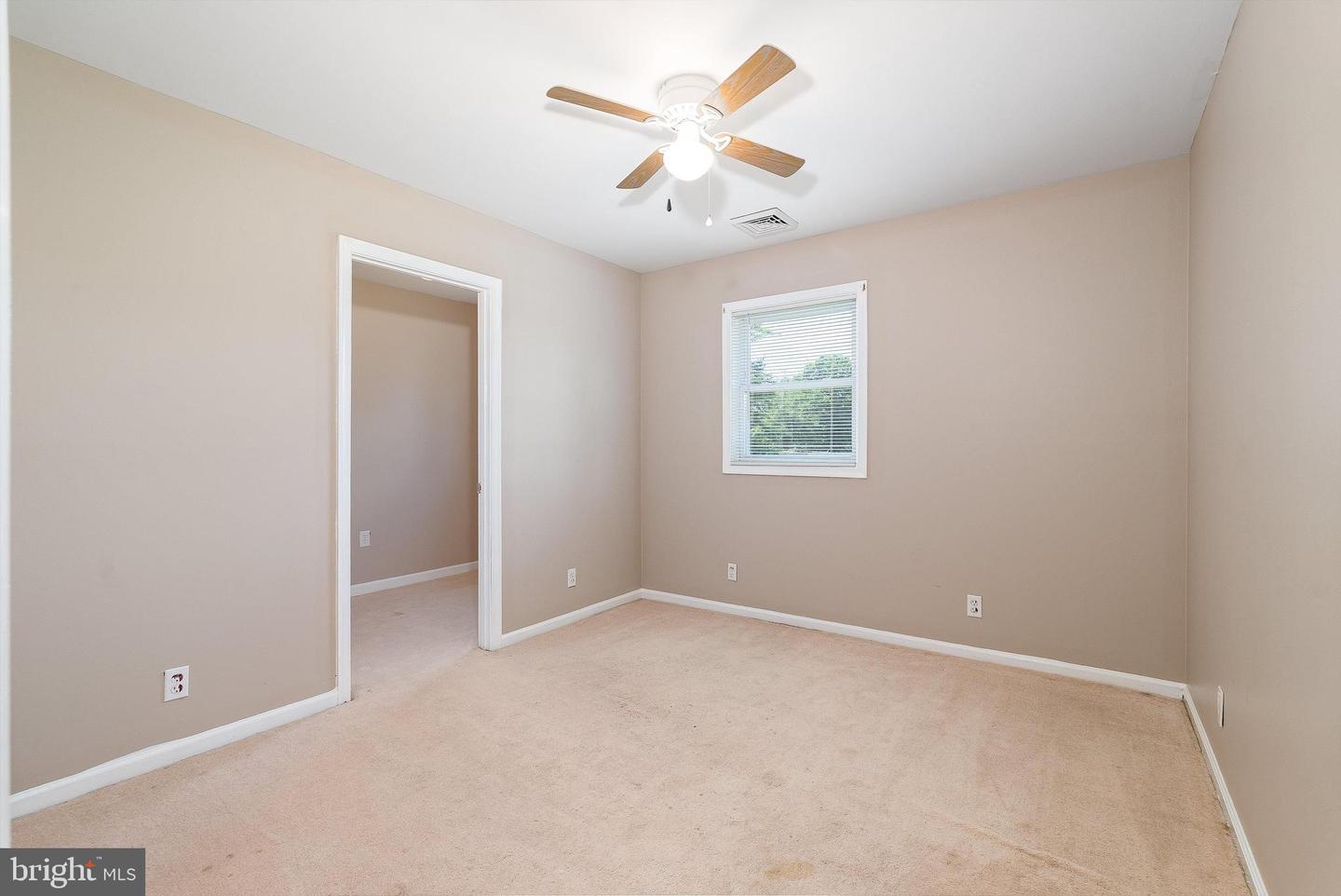 412 TRAYFOOT RD, GROTTOES, Virginia 24441, 6 Bedrooms Bedrooms, ,2 BathroomsBathrooms,Residential,For sale,412 TRAYFOOT RD,VAAG2002636 MLS # VAAG2002636
