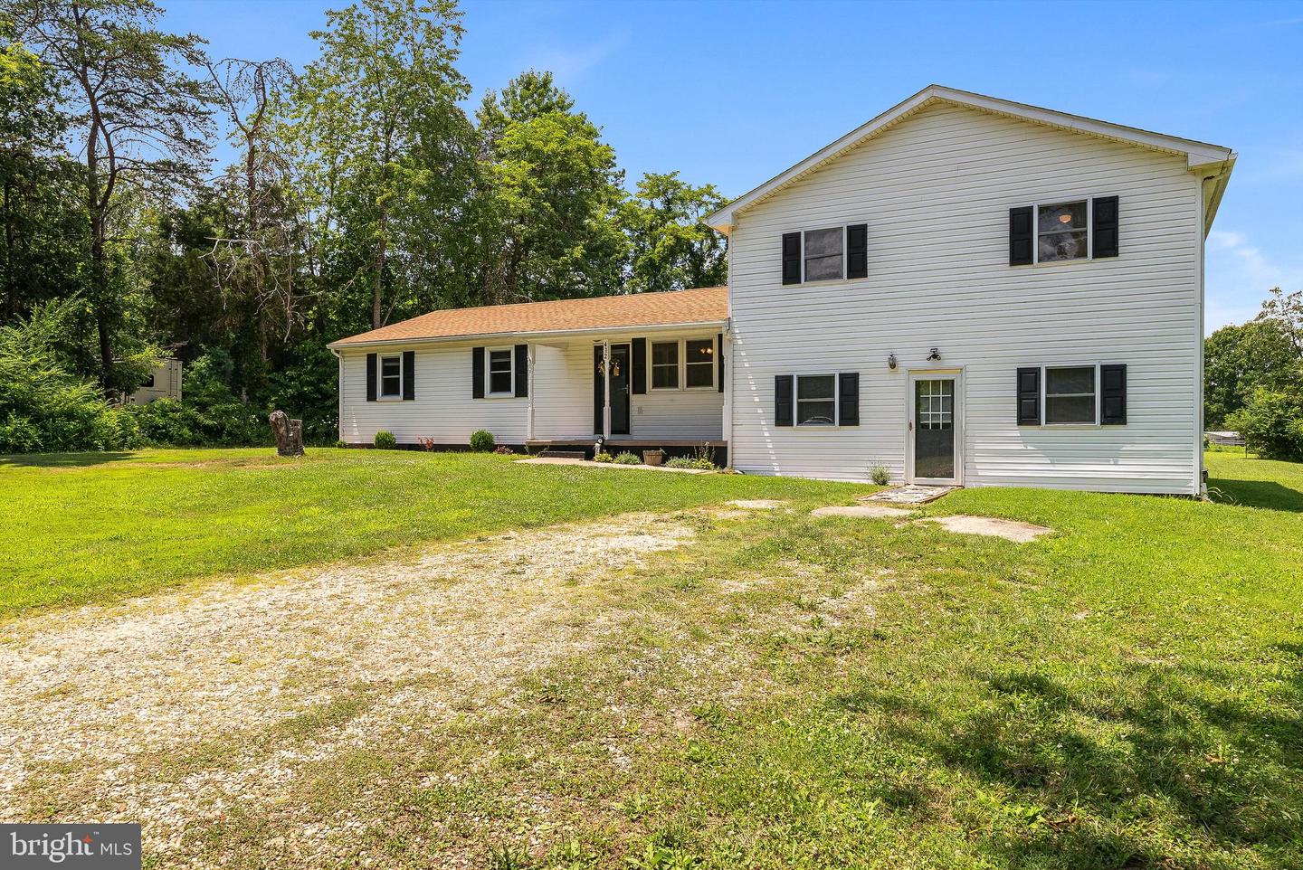 412 TRAYFOOT RD, GROTTOES, Virginia 24441, 6 Bedrooms Bedrooms, ,2 BathroomsBathrooms,Residential,For sale,412 TRAYFOOT RD,VAAG2002636 MLS # VAAG2002636